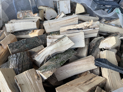 Hardwood logs for sale local to Rolvenden